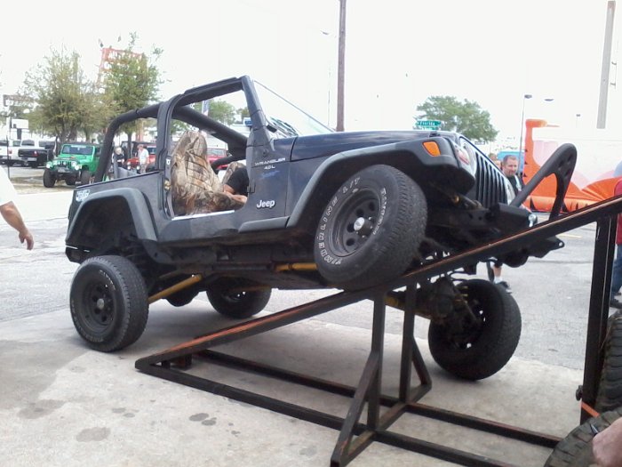 2012-Mar-10HGR4X4_4Wheelparts 023